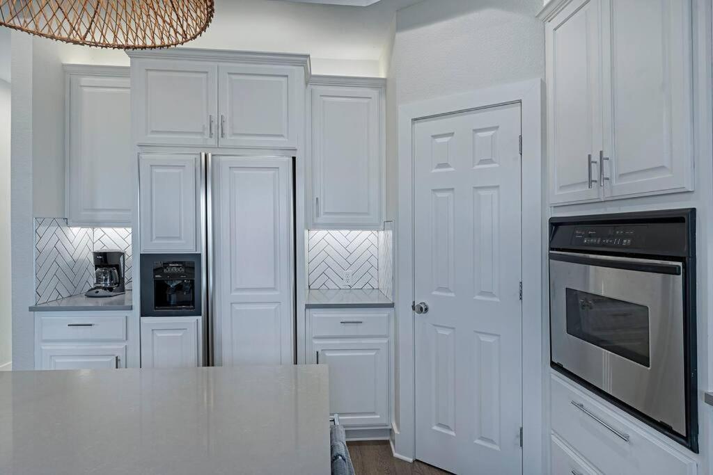 Vista Grande - Beautiful Views & Lake Access Austin Exterior photo